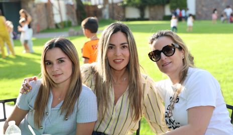  Vero Meade, Elizabeth Berrones y Cristina Ocejo.