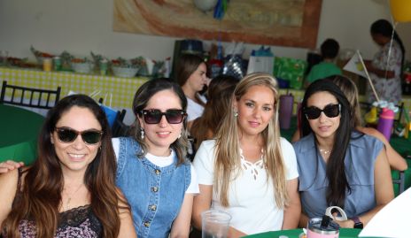  Mari Carmen Mejía, Adriana Bretón, María Torres y Verónica Juárez.