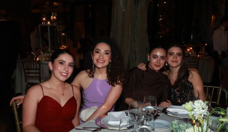  Paola Córdova, Paola Zepeda, Paulina Gómez y Paola Gutiérrez.