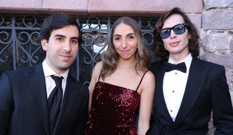  Santiago Caballero, Alejandra Evia y Diego González.