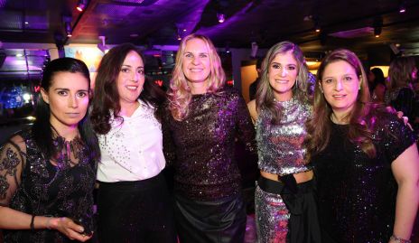  Daniela López, Amparo, Leila Orth, Montse García y Margarita.
