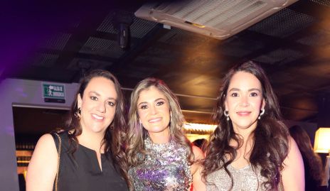  Julieta Garelli, Montse García y Gloria Batres.