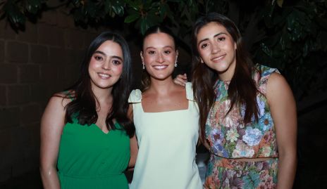  Montse Sánchez, Sofi Medina y Darci Campos.