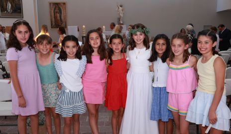  Inés del Valle, Ale Conde, Vale Cortés, María Inés Herrera, Bárbara Rojo, Leyre Gallegos, María Inés Zamanillo y Javiera.
