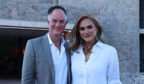 Max de Alba y Danae Enriquez.