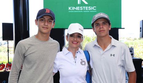  Gabriel Veliz, Vero Alvarado  y Hugo Vidal.
