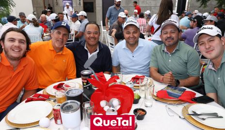  Santiago Galván, Adolfo Galván, Alejandro Aguilón, José Guido, Salvador González y Manuel González.