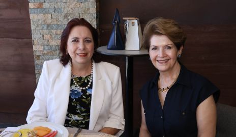  Sara Rincón y Marilú Perez.