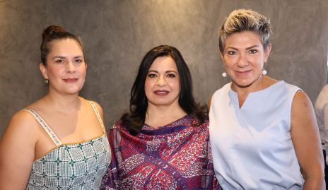  Erika Gomes, Flor Isela Martínez y Margarita Padilla.