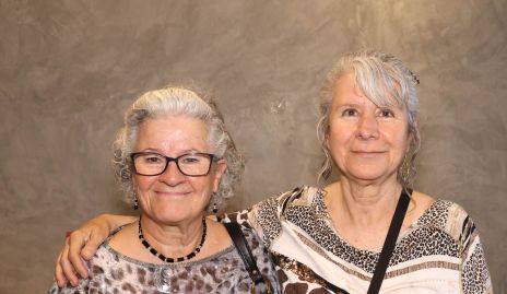  Susana Samohano y Lourdes Samohano.