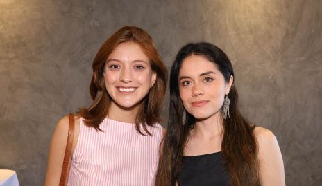  Dannae Natividad y Andrea Medina .