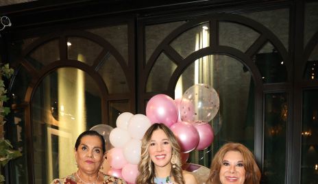  Alma Rosillo, Italia Fuentes y Lourdes Cabrera.