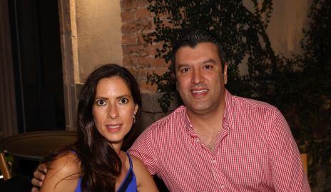  May Chávez y  Juan Carlos Herrera.
