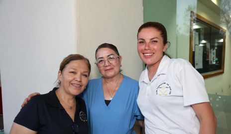 Mari Carmen Martínez, Lorena García y Alejandrina Ezquivel.