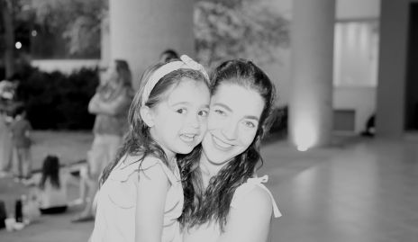  Mónica Garza y Lucila de Luna.