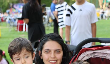  Pilar Zapata con Carlos y Pablo Zavala.
