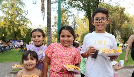  Ana Victoria, Ana Sofía, Isabela y Emiliano.