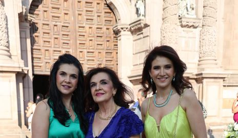  Marisol Dip, Rosa Elena Velasco y Roselin Dip.