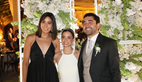  Paula Tobías, Susana De Luna y Alfonso Jerez.