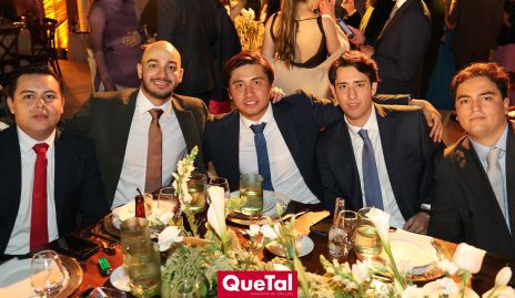 Omar Aguilera, Juan Pablo Villalobos, Diego Calvillo, Diego Acosta y Daniel Berrones.