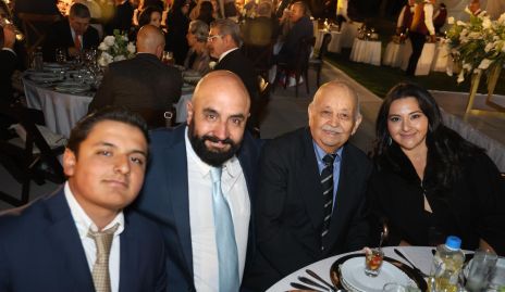  Alejandro Herrera, Alejandro Herrera, Fernando Herrera y Lupita Escobar.