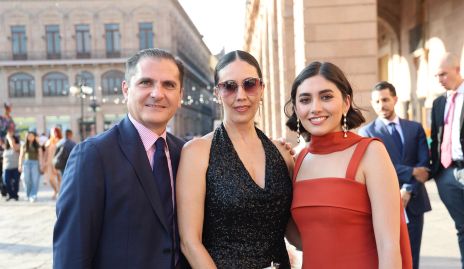  Felipe Salazar, Mónica Abud y Vale Salazar.