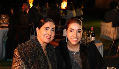  Gema y Silvy de la Vega.
