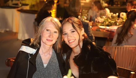  Anastasia Áreas y Natasha Sarcova.