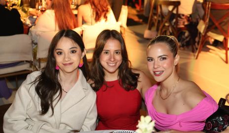   Sofía Urizar, Paty Silva y Ximena Zamanillo.