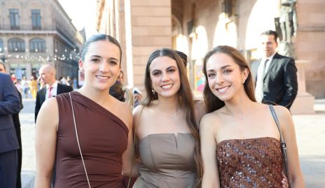  María José Zacarías, María Emilia Sánchez y Marian Garcín.