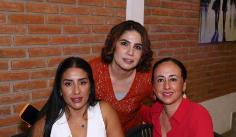  Paty, Marina Quinta y Lili.