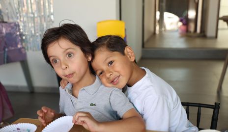  Félix y André.