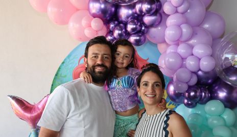  Ferrán y Macarena Monsech y Mariana Salazar.