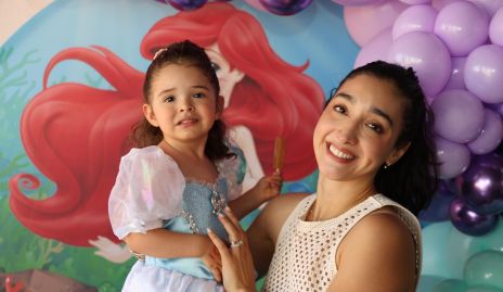  Sara Cadena y Saire Mustre.