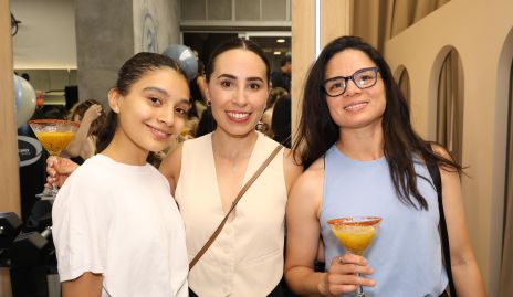  Arantza Ramírez, Itzchel Flores y Ana Luna.