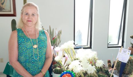  Carmen Munieza de Fernández.