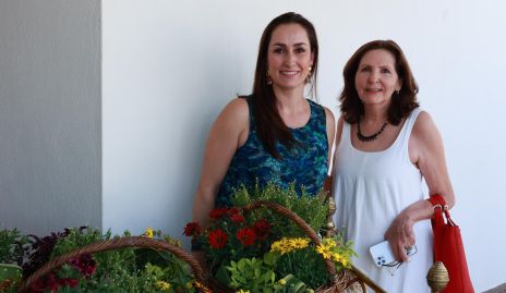  Adriana Dibildox y Lila Ahumada.