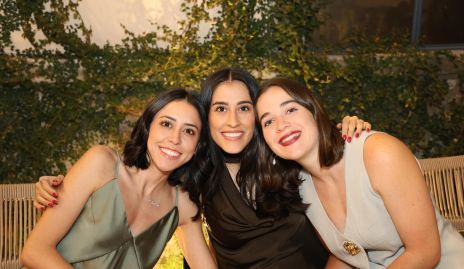  Consuelo Madrid, Ximena Abud y María Meade.