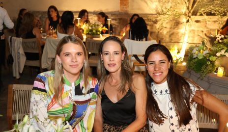  Ana Sofía Solana, Carla Ortiz y Saide Chevaile.