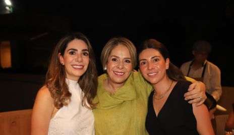  Andrea Lorca, Laura Álvarez y Cristy Lorca.
