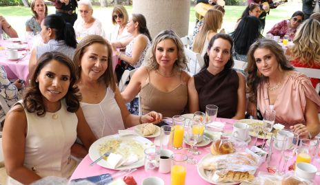  Armandina Aguilera, Karla Saucedo, Lula Valdés y Alejandra Valdés.