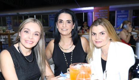  Rosana Prieto, Marisel Gutiérrez y Erika Matuk.