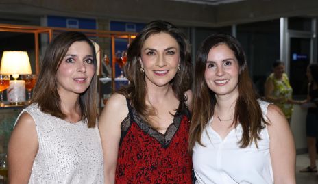  Karla Sarquis, Alejandra Dip y Valeria Flores.