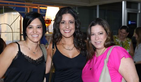  Silva Noriega, Marifer Bernal y Margarita Medina.