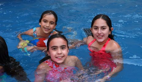  Renata Cordero, María Pía Almazán e Inés Del Valle.