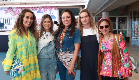  Bere, Montse, Amparo, Hanni y Mari Carmen.