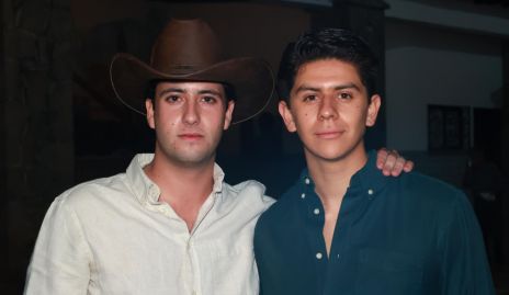  Roberto Silva y Patricio Ojeda .