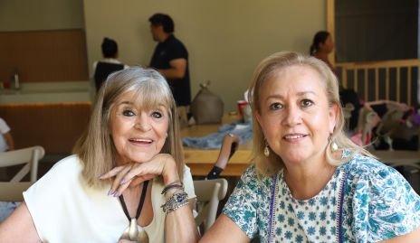  María Luz Díaz y Lucy Alfaro.