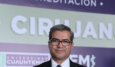  Dr. Javier Jaramillo.