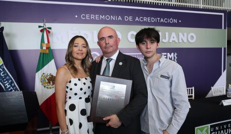 Giovanna Araujo, Francisco y Pablo Martínez.